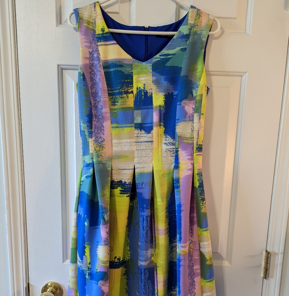 Ellen Tracy Multicoloured Abstract Pleated Dress